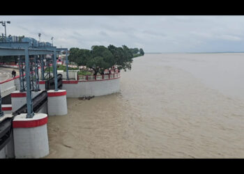 सप्तकोशी बाढी अपडेटः ५६ वटै ढोका खोलियो, हाइ अलर्ट जारी