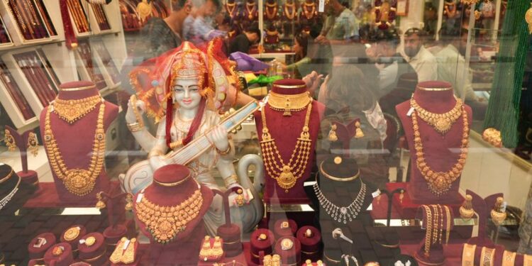 सुनको मूल्य आज 2082
