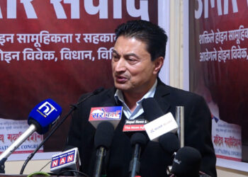 कम्युनिष्टहरु सत्तामा पुग्न जोसँग पनि मिल्न थालेः गोकर्ण विष्ट