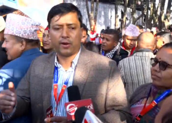 एमाले फुटोस् र पार्टी बनाउँछौँ भन्ने सपना देख्नेहरुको चाहना पूरा हुनेछैनः महेश बर्तौला