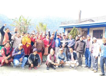 टोलमा देखिने र संसदमा सुनिने प्रतिनिधि आचार्य ( एमाले उम्मेदवार रश्मि आचार्यको जन्मथलो पोखरा ३३ भरत पोखरीका स्थानीय बासिन्दा