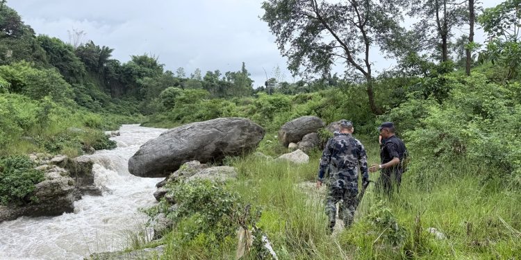 कास्कीमा वर्षाजन्य विपद् बढ्दो, दुई बालक खोलाले बगाएर बेपत्ता